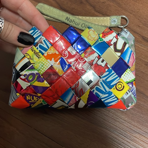 NAHUI OLLIN candy wrapper coin purse - Picture 3 of 4